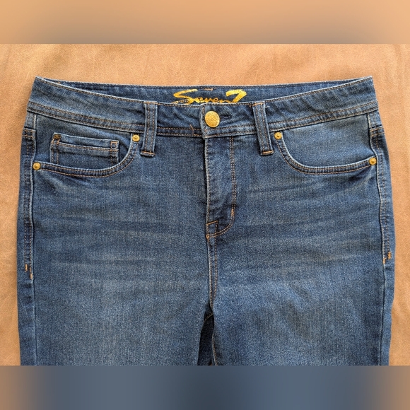 Seven7 Audrey Skimmer Mid Rise Slim Fit Capri Jeans! Size 8! - Picture 2 of 6